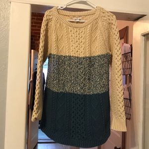Brand new women’s Large sweater